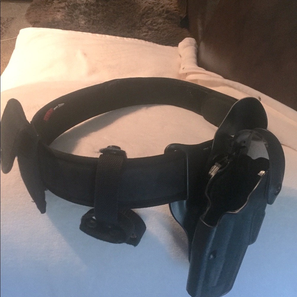 Holster/belt/Medium/official